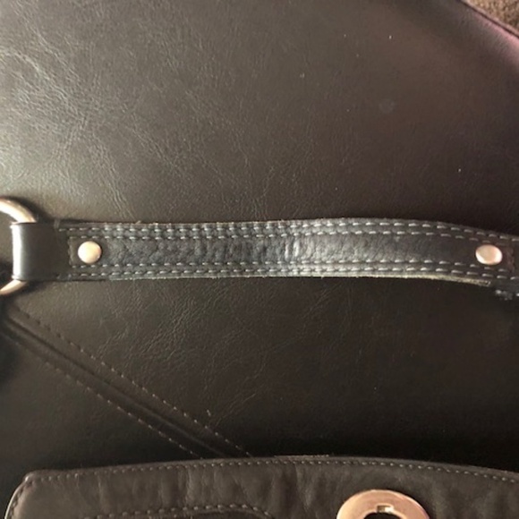 Coach Purse - Picture 6 of 8